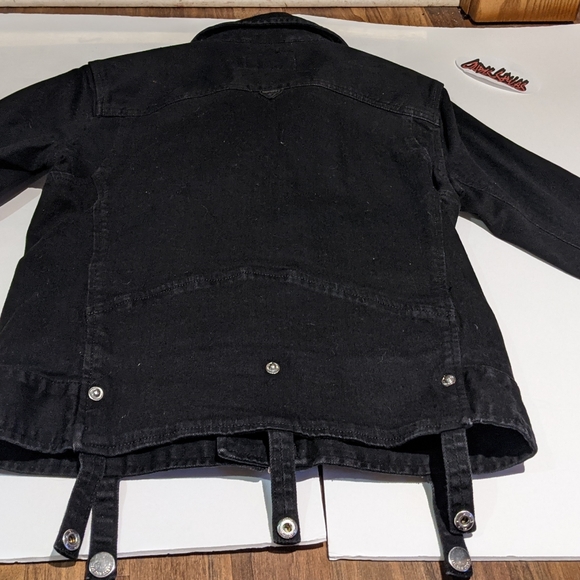 Black guess motorcycle style jacket - Picture 3 of 4